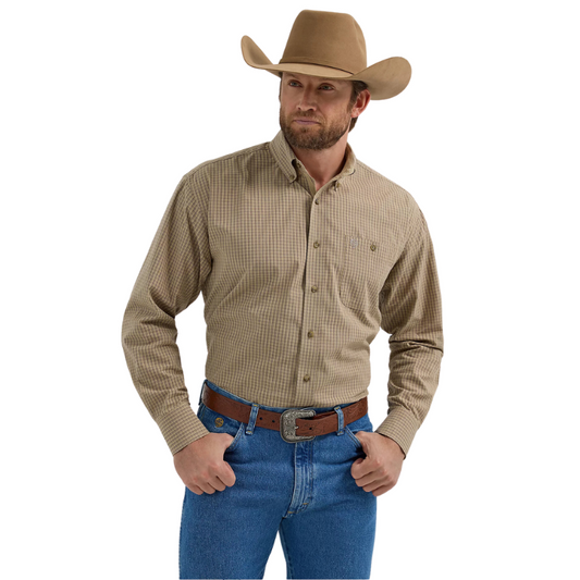 Wrangler 112356609 Men's George Strait Collection One Pocket Long Sleeve Shirt