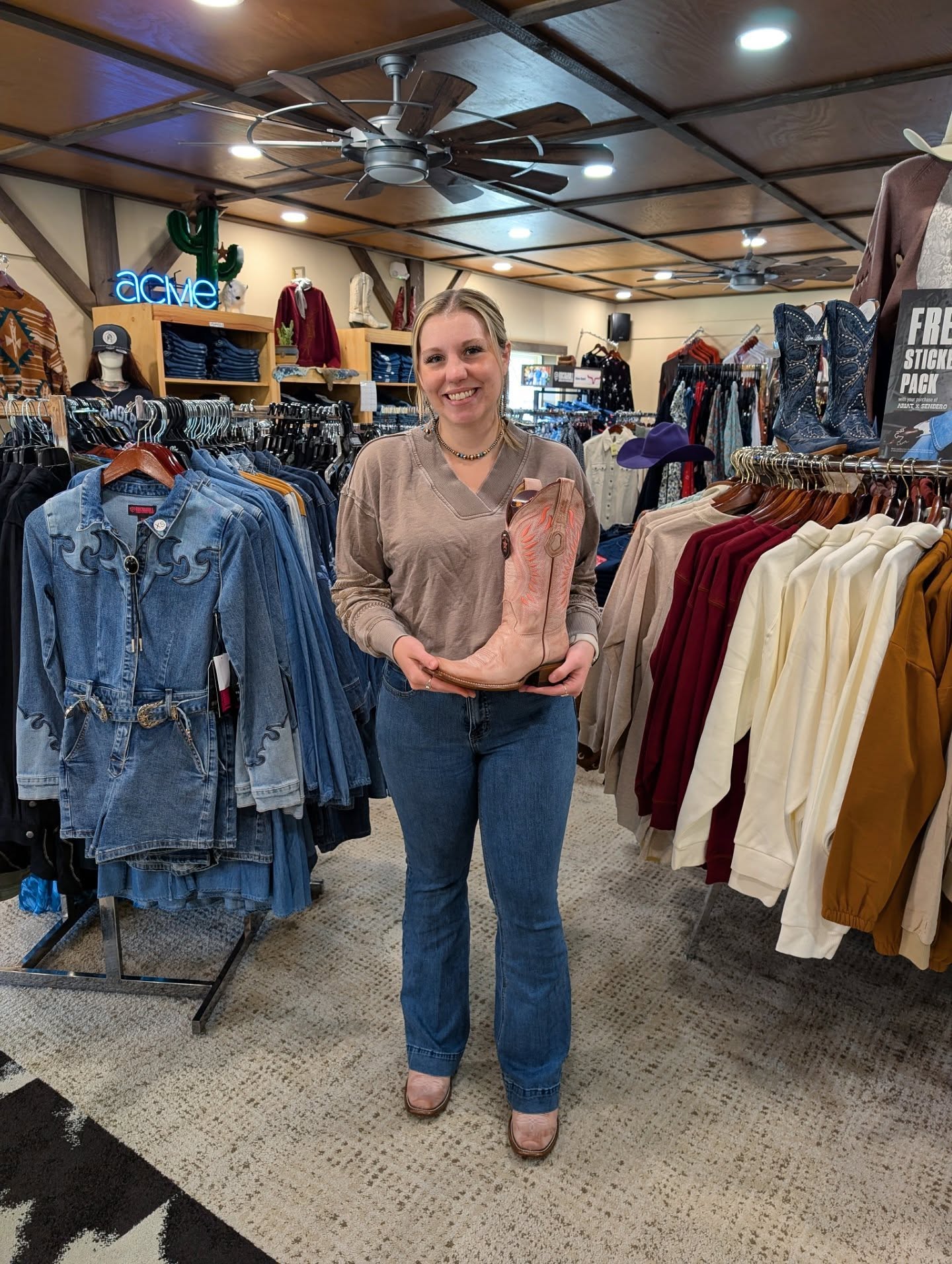 Back to Basic's Western Wear_Los Altos