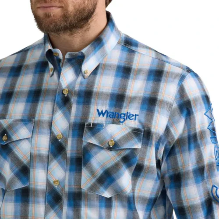 Wrangler 112352383 Long Sleeve Logo Shirt - Buttons